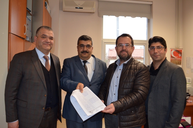 AK Parti Ilgın İlçe Başkanı Erten mazbatasını aldı