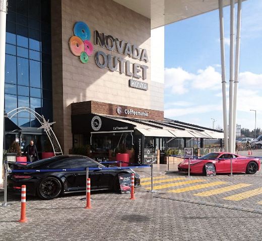 Novada Outlet Araç Tutkunlarını Bekliyor