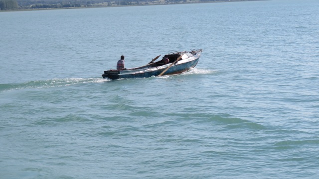 Beyşehir Gölü'ndeki balıkçılara destek