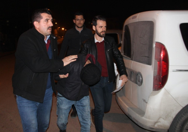 Tablet ve Para Hırsızı Polisten Kaçamadı