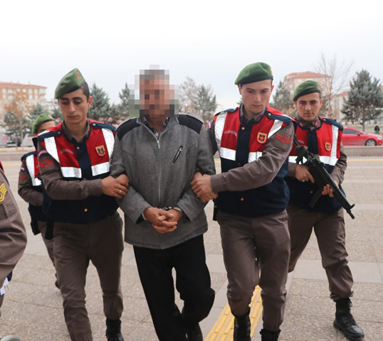 Aksaray'da boşanma aşamasındaki eşini ve erkek arkadaşını öldüren koca tutuklandı