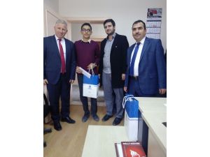 Beypazarı'nda başarılı öğrencilere ödül
