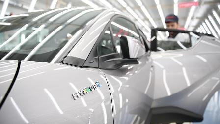 Hibrit araç satışında 2017 'altın yıl' oldu