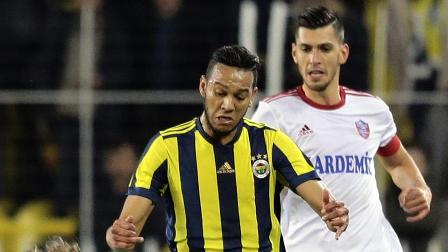 De Souza Fenerbahçe'de devam etmek istiyor