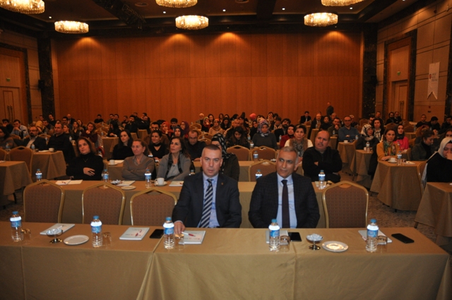 ECZACILARA MESLEKİ EĞİTİM