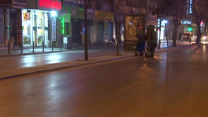 Şüpheli Kutudan İnşaat Malzemesi Çıktı