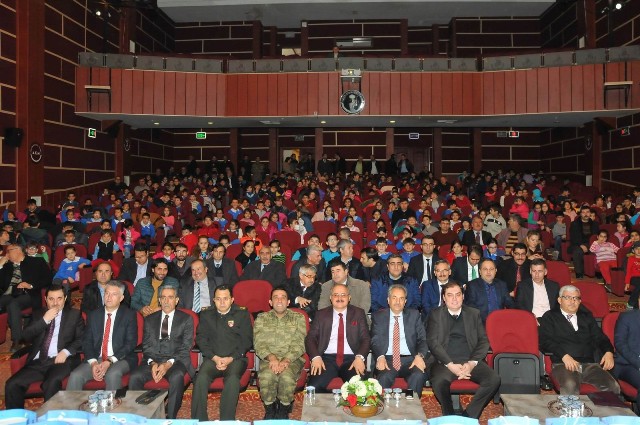 Akşehir Belediyesinden 55 bin liralık kitap desteği