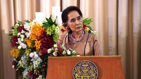 Japonya'dan Suu Çi'ye Arakan çağrısı