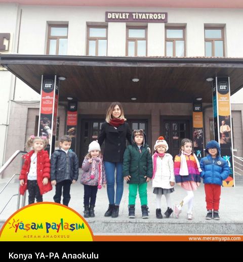Yaşam Paylaşım Anaokulu Tiyatroda