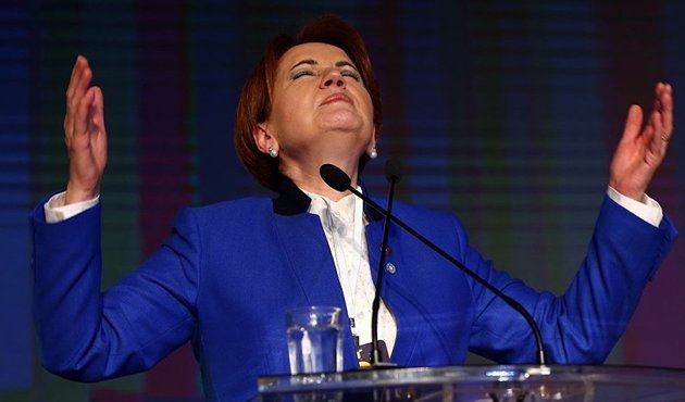 Meral Akşener'den Yahudi Cesaret Madalyası iftirası!