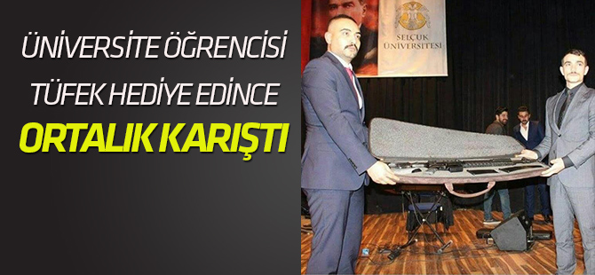 Üniversitedeki etkinlikte tüfek hediye eden ülkü ocakları sorumlusu: Hatıra amaçlı hediye etmiştim