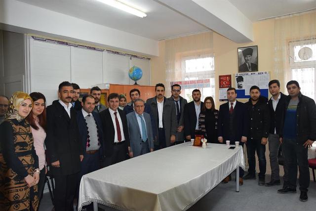 Meram'dan Emirgazi'ye “KARDEŞ OKUL” yardımı