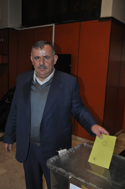 İnşaatçıları odasında Ali yazar yeniden başkan seçildi