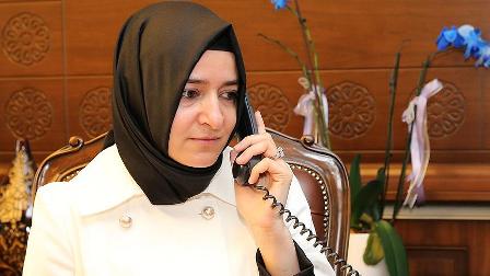 Bakan Kaya, darbedilen engelli gencin ailesini aradı