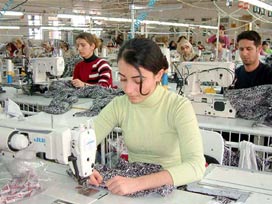 Halkapınar’da 14 geçici işçi göreve başladı