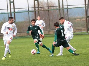 Anadolu Selçukspor Kömürspor deplasmanında