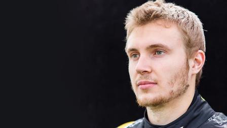 Williams koltuğu Sirotkin'in