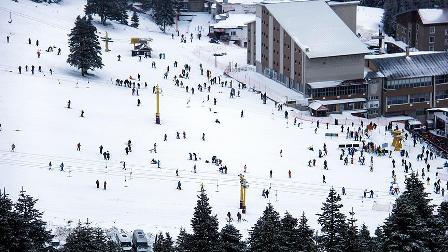 Uludağ'da kar kalınlığı bir metreyi aştı