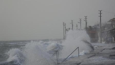 Kuvvetli rüzgar ve fırtına bekleniyor