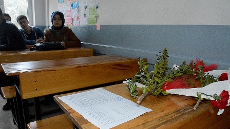 Karnesi sırasına bırakıldı