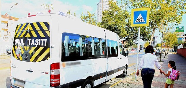 MEB'den okul servis araçlarında '15 dakika kuralı'