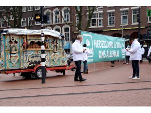 Hollanda'da ırkçı lider Wilders'den İslam karşıtı gösteri