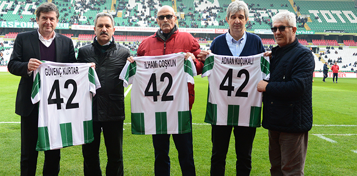 ​ Efsanelere Vefa devam etti