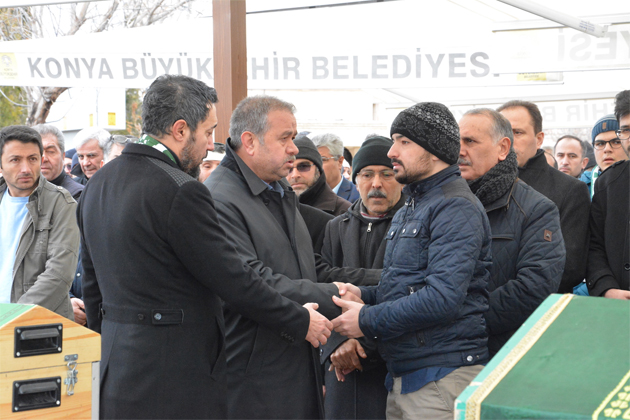 Konya'daki maçta hayatını kaybeden taraftar toprağa verildi