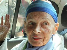 Türkan Saylan'a fahri doktora unvanı