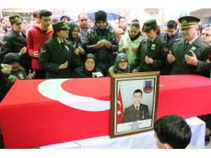 Şehitlerimizi uğurluyoruz