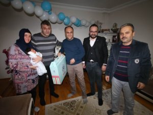 Özaltun'dan "hoş geldin bebek" ziyaretleri
