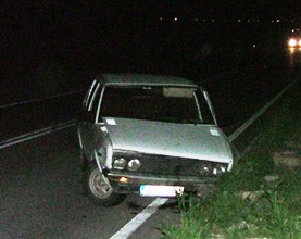 Hasara bakarken otomobil çarptı