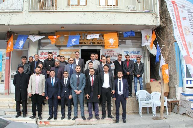 AK Parti Taşkent Gençlik Kollarında görev devri gerçekleşti