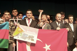Büyükkoyuncu Lisesi " e-biko" şampiyonu