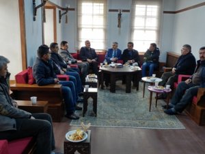 Gün, Oto-Galerici esnaflarıyla istişare yaptı