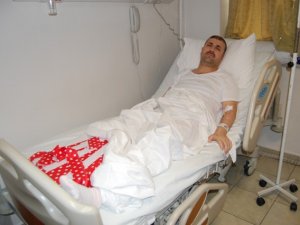 Kortizondan çürüyen kalça eklemlerine yapılan protezle normal yürüyebilecek
