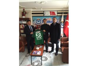 Sivas Belediyespor'dan Hizmet-İş'e ziyaret