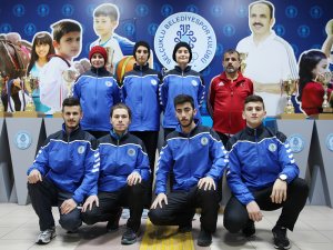 Selçuklu Belediyespor  3 madalya ile döndü