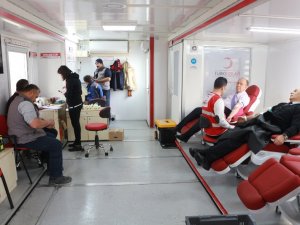 Karatay Belediyesi çalışanlarından kan bağışı seferberliği