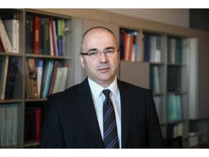 Bosnalı Arslan bebek anne sütüne kavuştu