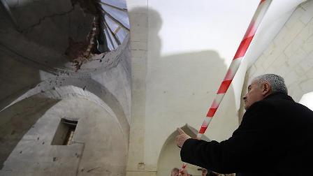 Başbakan Yıldırım, PYD/PKK'nın roketle saldırdığı camiyi ziyaret etti