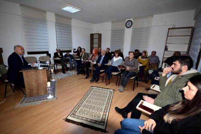 Selçuklu Sultanları nerede yatıyor ?