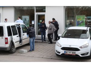 Kayseri'de banka şubesinde silahlı soygun