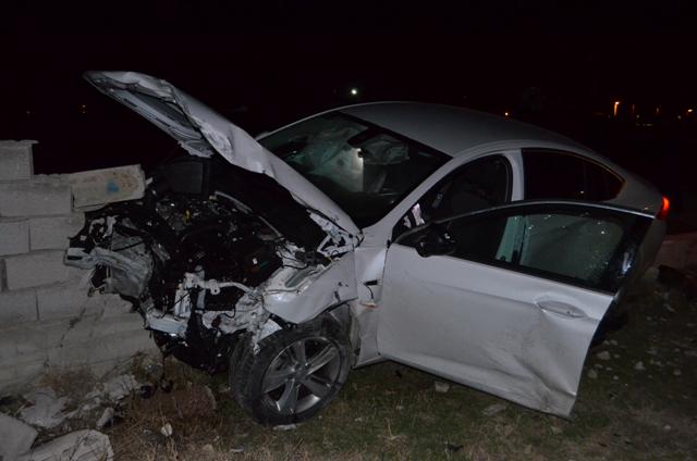 Ilgın'da iki otomobil çarpıştı: 2 yaralı