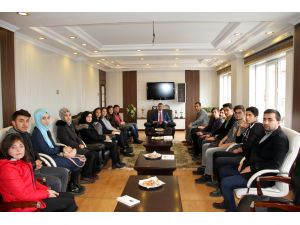 Suşehri’nde "Kitap Okuma Halkaları" projesi