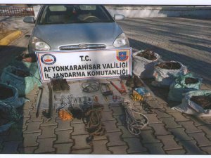 Bakır tel hırsızları yakalandı