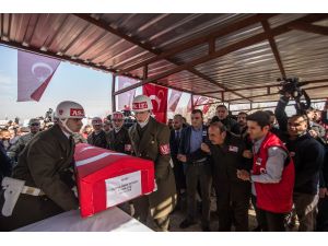 Şehitlerimizi uğurluyoruz