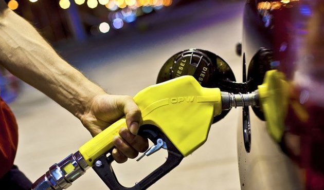 Benzine 15 kuruş zam