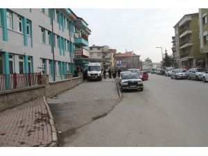 Beyşehir'de yüksekten düşen kişi ağır yaralandı