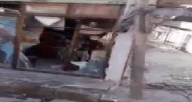 Raco’da PKK/YPG’li teröristler çarşıyı tahrip etti